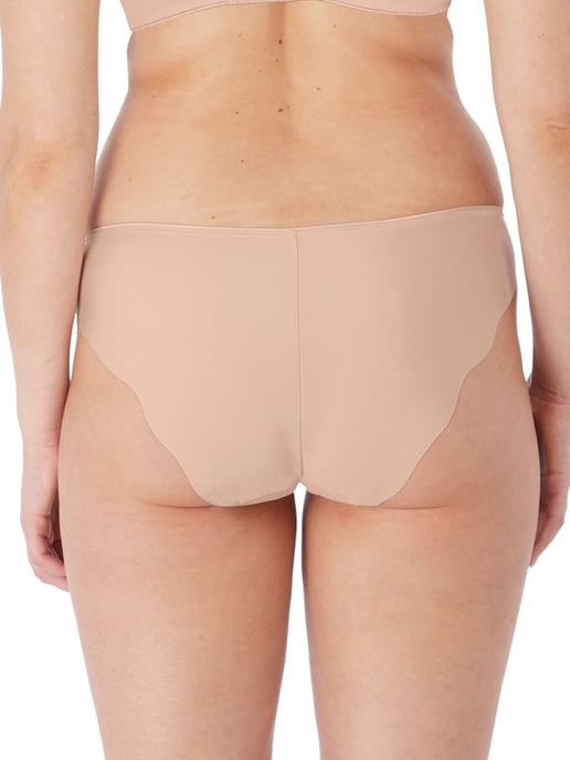 Ana Brief