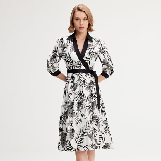 Bi-material wrap dress with tropical print