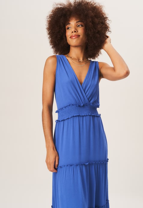 Vestido midi cruzado a capas con cintura fruncida - Image 3