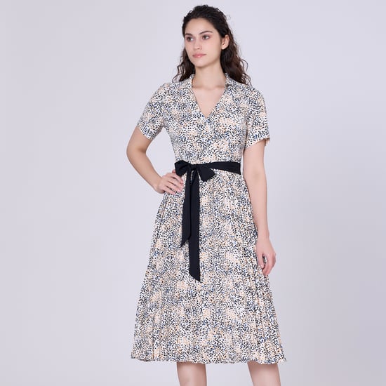 Pleats printed tea dress and added belt