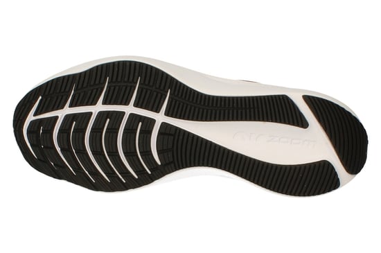 Nike Zoom Winflo 7 Mens Black Trainers - Image 5