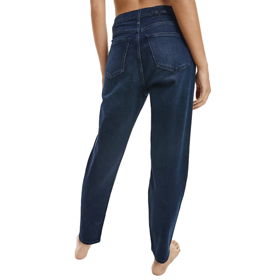 Vaqueros mom de Calvin Klein para mujer - Image 4