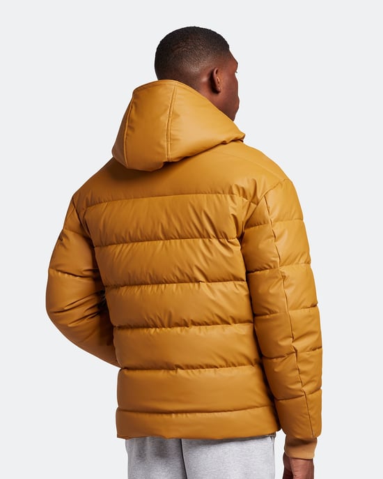 Chaqueta acolchada de goma dorada de aniversario de Lyle & Scott - Image 3