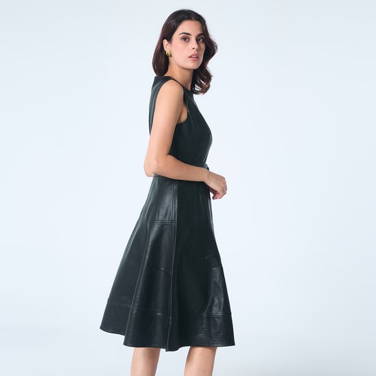 Fit-and-flare PU sleeveless dress - Image 2
