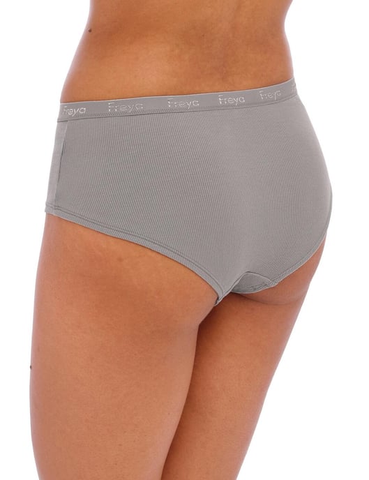Freya Chill Short Brief