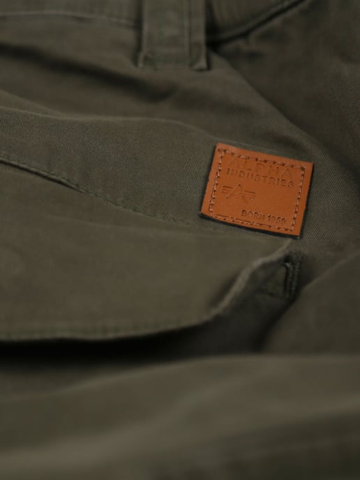 Pantalones Cargo Airman para Hombre de Alpha Industries en Verde - Image 5