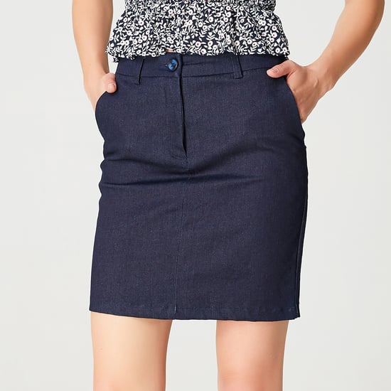 Short skirt in stretch denim - Image 1