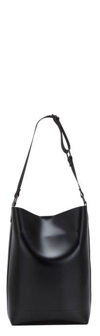 Leigh Large Bucket Shoulder Bag