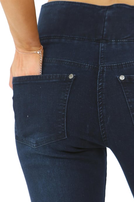 Vaqueros con control de barriga y cintura elástica para mujer en azul oscuro - Image 6