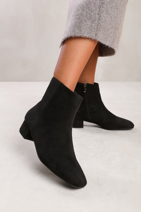 Wheres That From Womens 'Odetta' Low Block Heel Ankle Boot With Side Zip