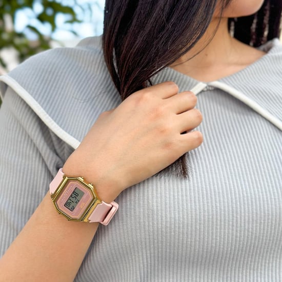 Ice Watch Ice Digit Retro - Blush Pink Women's Pink Watch 022056
