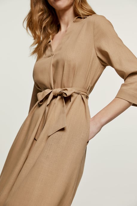 Vestido midi estilo lino beige con cinturón - Image 6