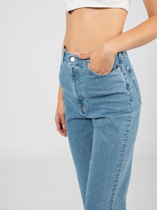 Tommy Jeans Vaqueros Harper de mujer azul - Image 5