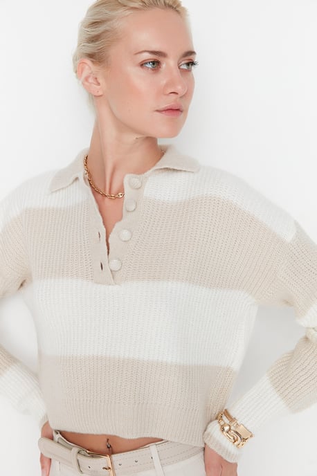 Trendyol Women's Striped Sweater - Image 3