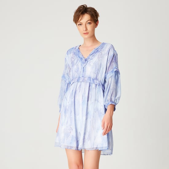 Short trapeze chiffon dress with abstract print - Image 4