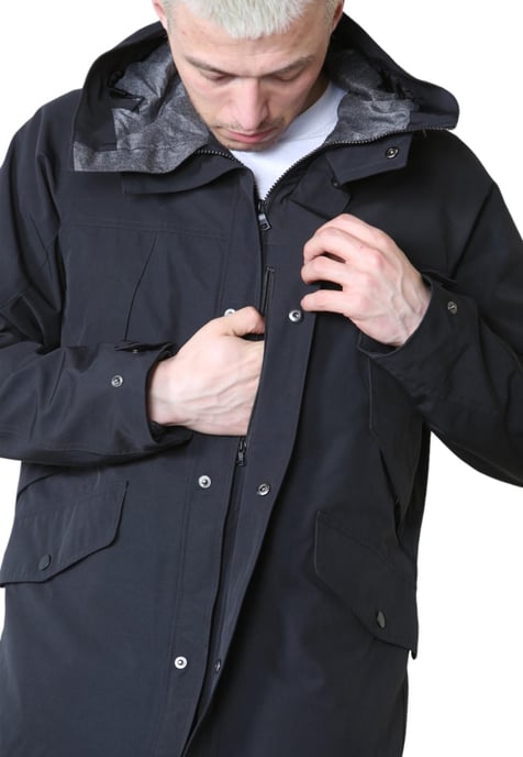 Marks and Spencer Chaqueta Mac Stormwear de algodón con capucha - Image 4