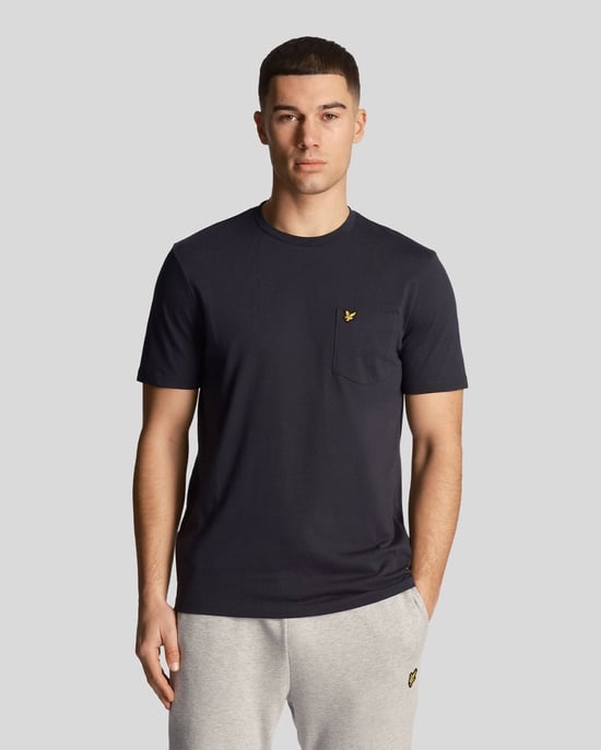 Camiseta azul marino oscuro con bolsillo en el pecho de Lyle Scott - Image 1