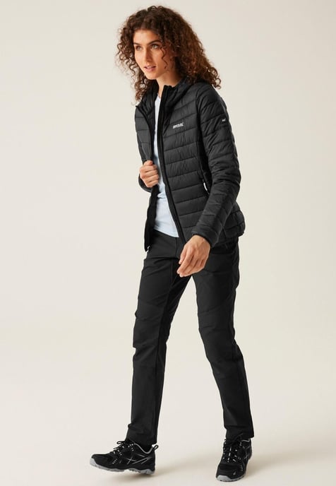 Regatta Womens Marizion Chaqueta Acolchada Aislante en Negro - Image 6