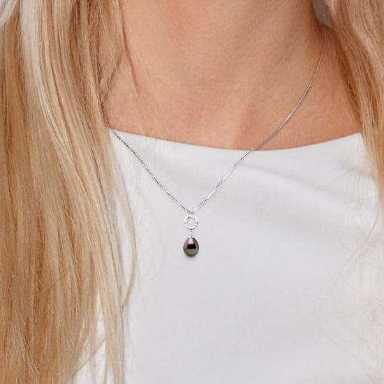 Diamante colgante 0.010 CTS Cultured Pearl Tahiti Pear 8-9 mm de oro blanco - Image 2