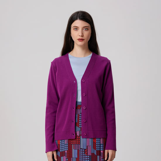 V neckline cardigan - Image 4