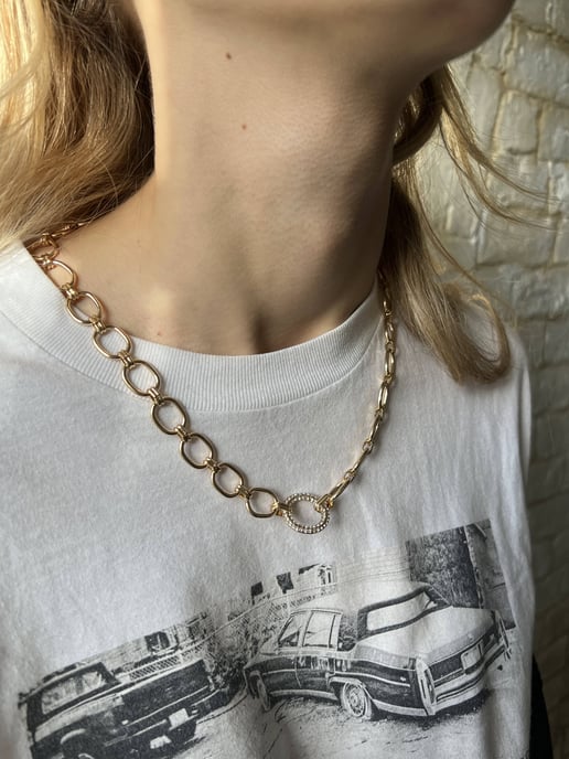Chunky circle chain necklace in gold