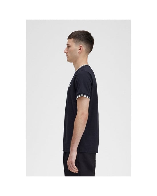 Fred Perry Camiseta Negra Con Vinta Doble - Image 4