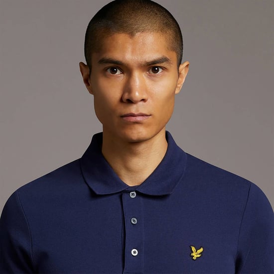 Lyle & Scott Polo liso azul marino - Image 4