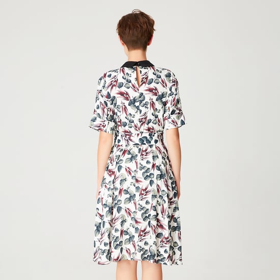 Robe midi trapèze à fines bretelles et lien froncé - Image 6