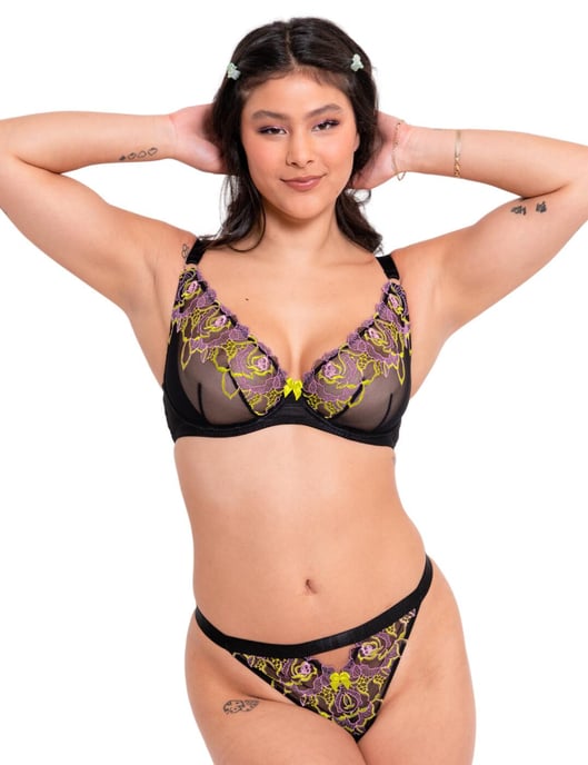 Curvy Kate Stand Out Scooped Plunge Bra