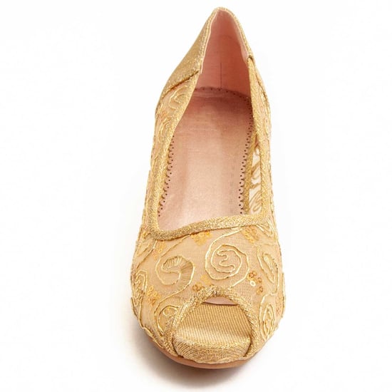 Zapato de Tacón Montevita Unnecebapas en Dorado - Image 4