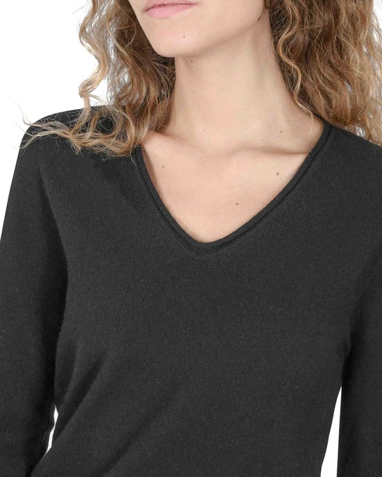 Crown Of Edinburgh Pull Col V En Cachemire Pour Femme Coe 0022 Noir - Image 3