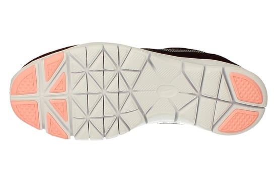 Nike Womens Flex Essential Tr Red Trainers - Image 5