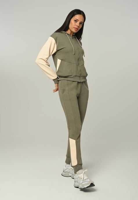 Tom Barron Ladies 'Love' Zipped Stylish Tracksuit - Image 3