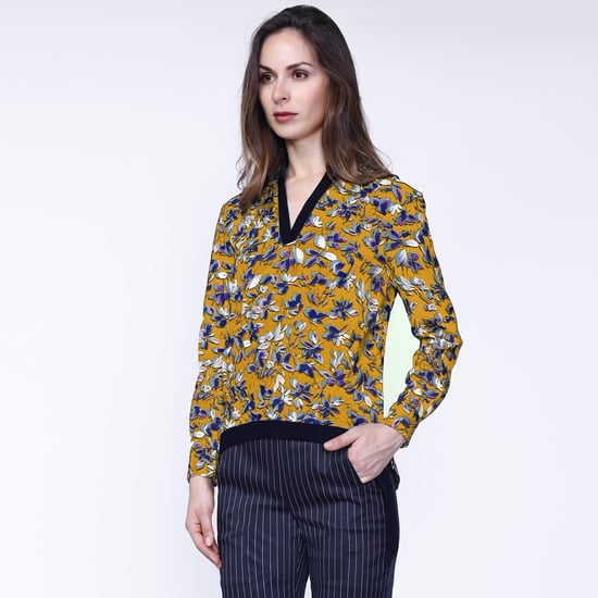 Satin col-v blouse and leaves print - Image 1