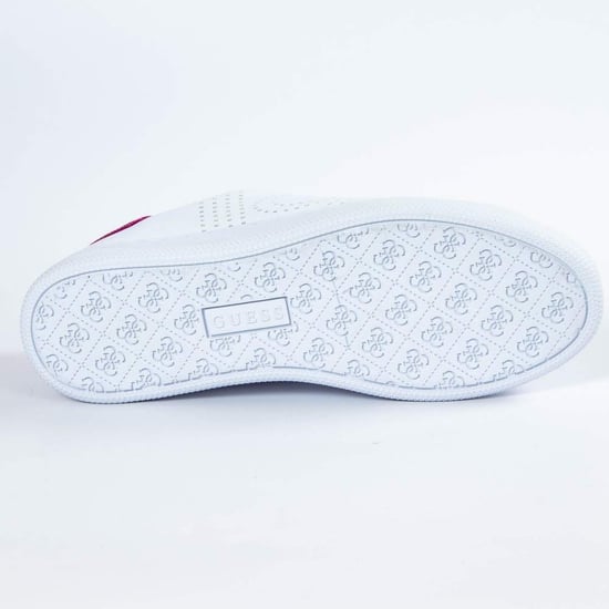 Zapatillas Guess de moda para mujer perfectas - Image 4