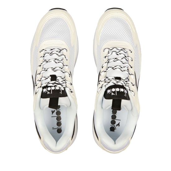 Diadora Distance 280 Mens White Trainers