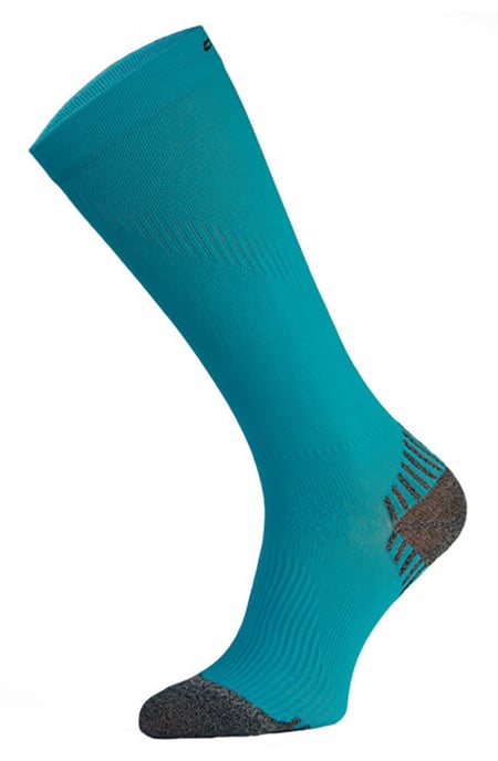 COMODO - Trail Compression Running Socks | Calcetines largos hasta la rodilla | Hombre y Mujer - Image 1
