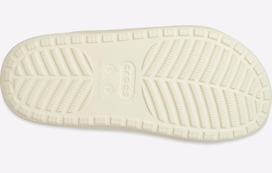 Crocs Classic Cozzzy Sandal - Image 4