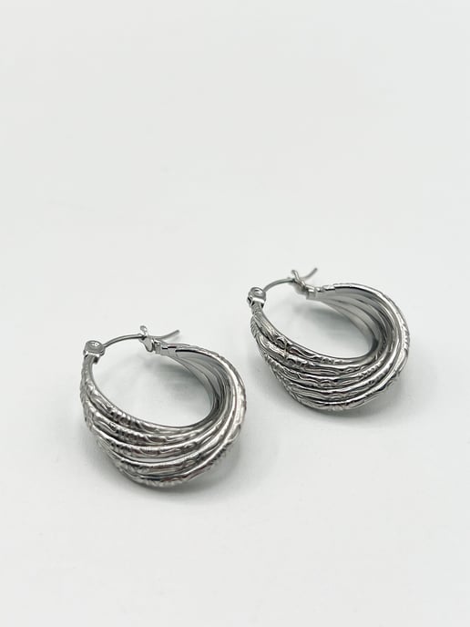 Twisted Ribbed Hoops in Silver - Image 3