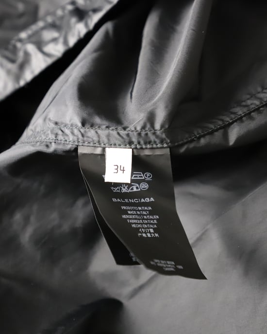 Balenciaga Lightweight Hooded Windbreaker Jacket in Black Nylon - Image 5