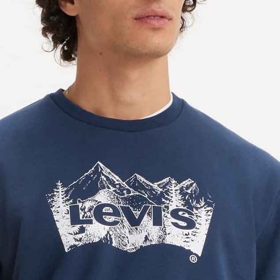 Men's Levis Standard Fit Graphic Crewneck Sweatshirt in Dark Blue
