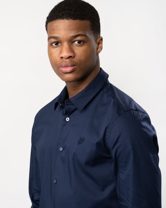 Camisa de popelín ajustada de manga larga para hombre Lyle & Scott - Image 2