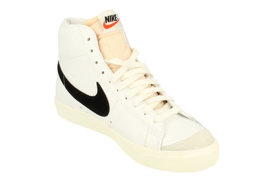 Zapatillas Nike Blazer Mid 77 VNTG con logo negro y blanco - Image 4