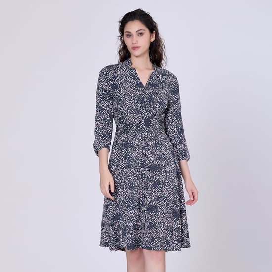Minimalist printed tea dress and 3/4 sleeves