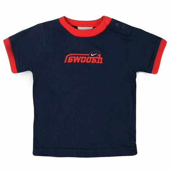 Nike Swoosh camiseta azul marino para niños - Image 1
