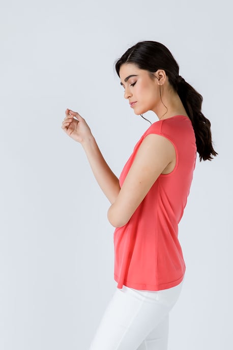 Coral Asymmetric Top