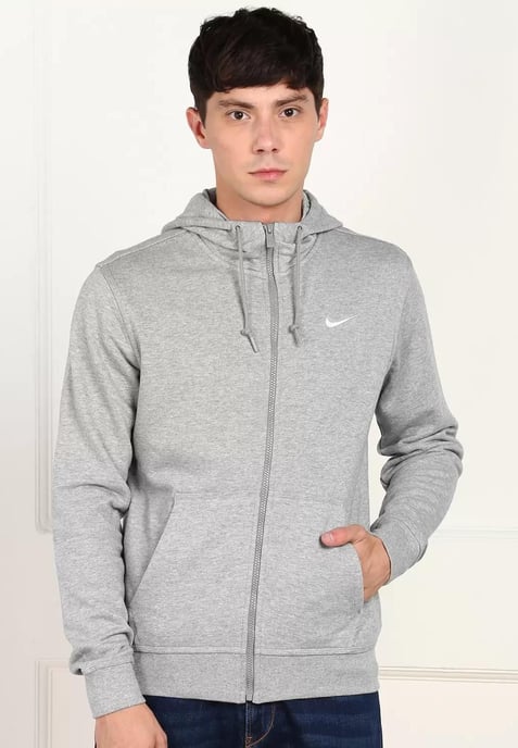 Sudadera con capucha Nike Fleece Club Swoosh para hombre en gris - Image 1