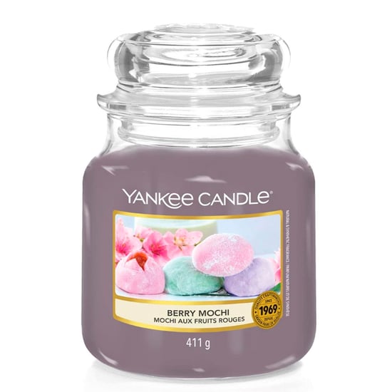 Yankee Candle Original Medium Jar Scented Candle Berry Mochi, 411g - Image 1