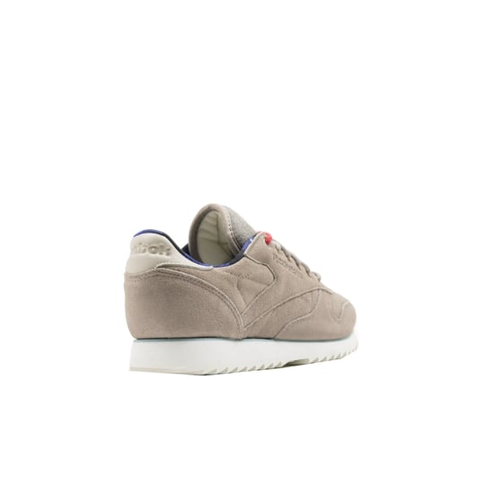 Reebok ZAP CL Outdoor Lace Up Beige Suede Leather Womens Trainers AQ9778
