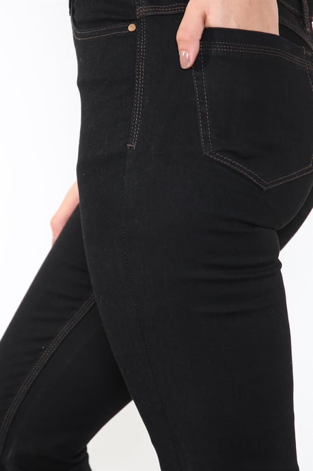 Vaqueros Magic Shaping de talle alto y pierna recta para mujer en negro - Image 5